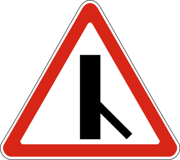 Знак 2.3.6 Примыкание второстепенной дороги